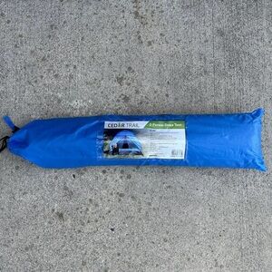 NEW Cedar Trail 2 Person Tent, CT-1012-BRG, Rainfly, Waterproof, 79"x47"x39"